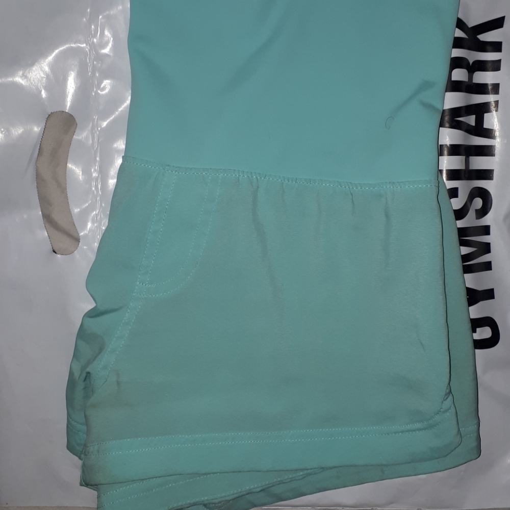 GYM SHORT (-50%)